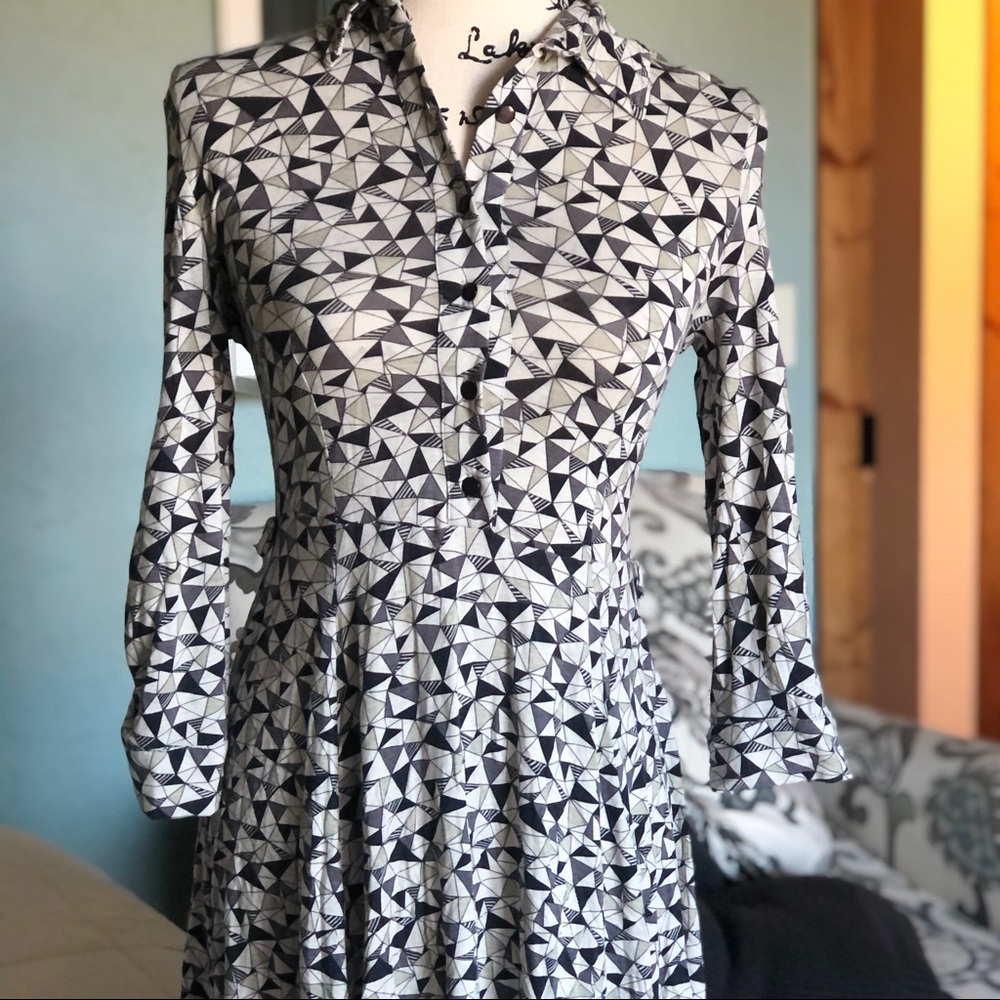 XXI Geometric Dress